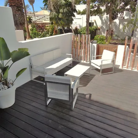 Beautiful Beachfront Apartment Playa de las Americas (Tenerife)